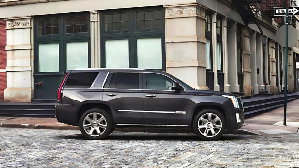 cadillac-escalade-4th-gen-used-car-price-drop-30-million-won (1)