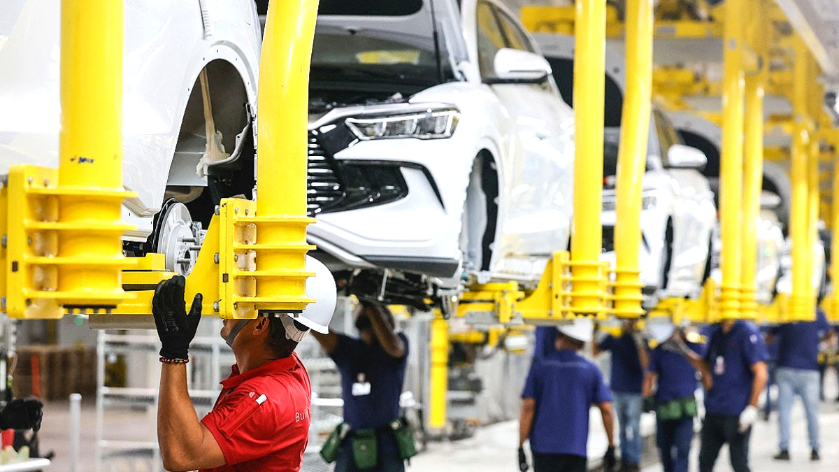 china-overtakes-japan-global-auto-sales-2025 (1)