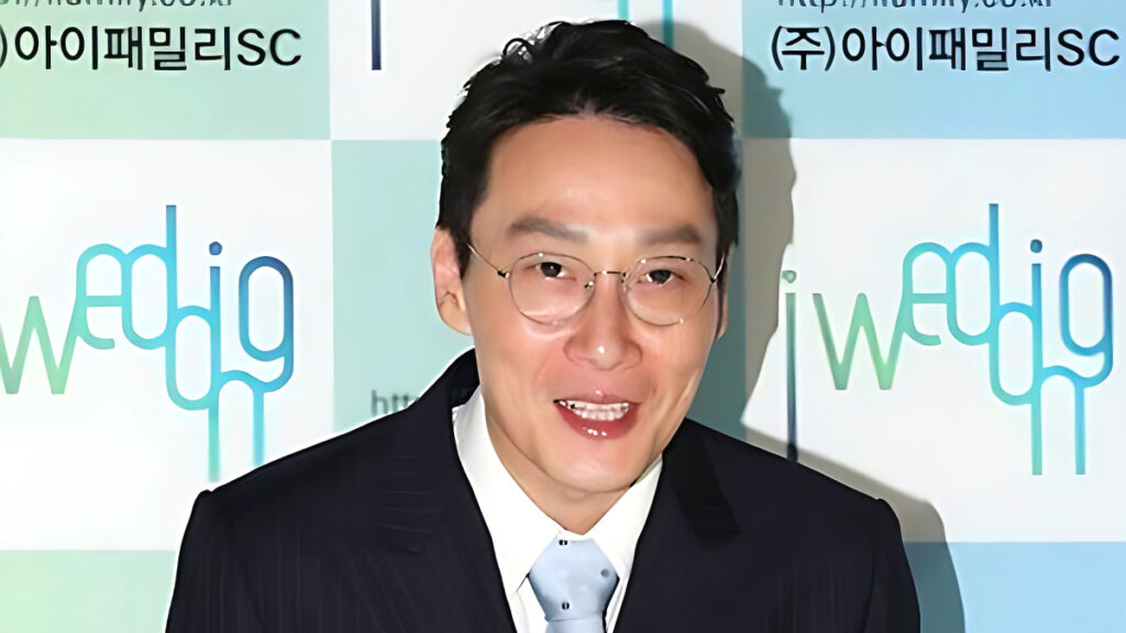 controversy-intensifies-over-lee-hwi-jae-return (2)