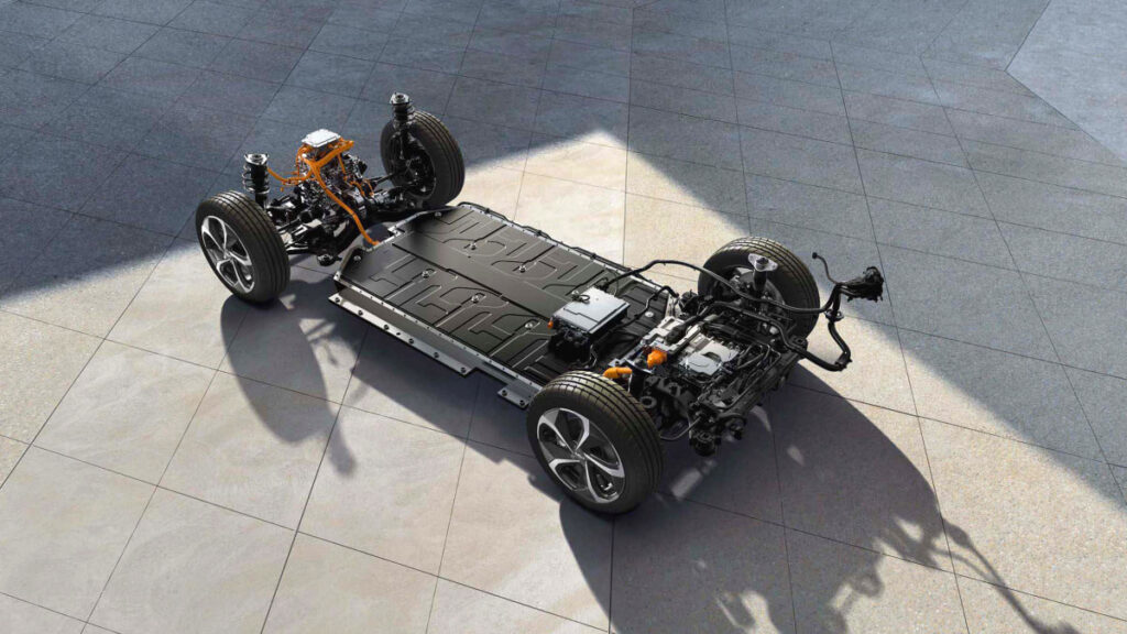 ev-battery-longevity-160000km-performance-maintained (2)