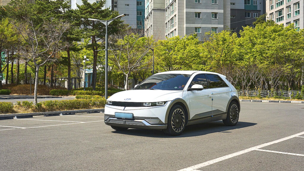 ev-battery-longevity-160000km-performance-maintained (3)