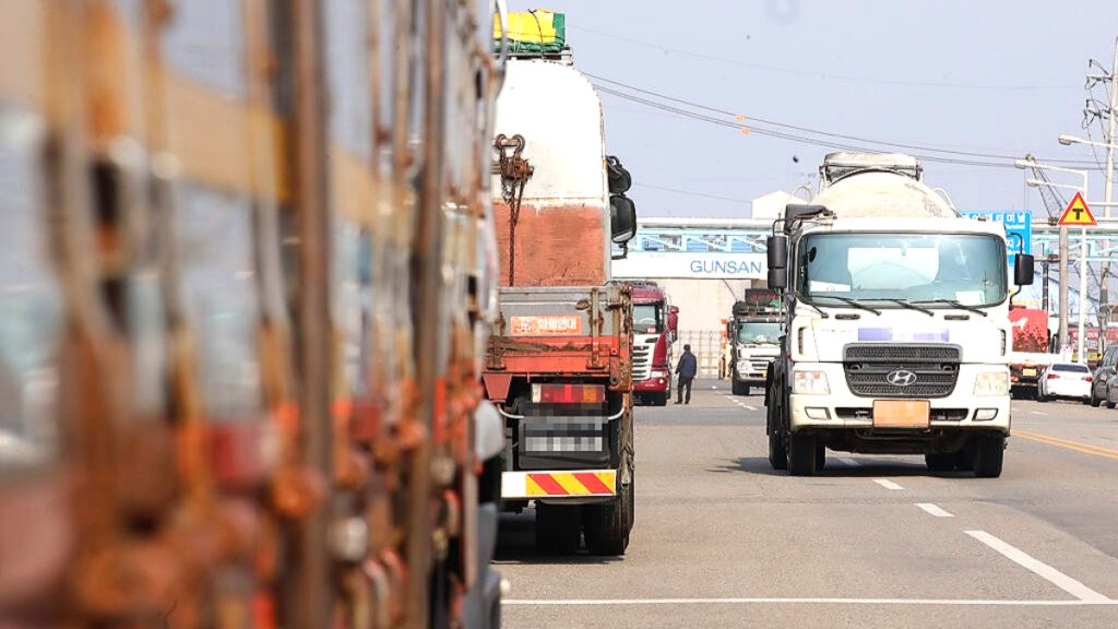 freight-truck-illegal-operation-joint-crackdown-fine-300 (3)