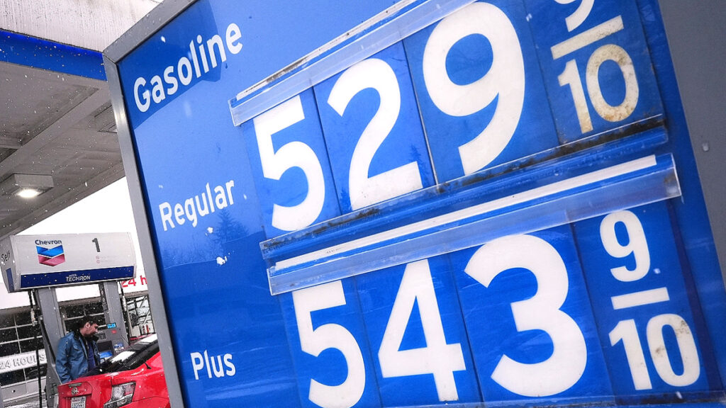 government-reviews-private-car-5-day-rotation-if-oil-hits-120-dollars (3)