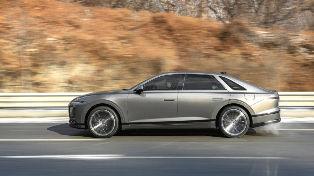 hyundai-grandeur-60-month-zero-interest-promotion-march-2026 (3)