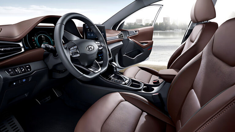 hyundai-ioniq-hybrid-used-car-market-2026 (1)