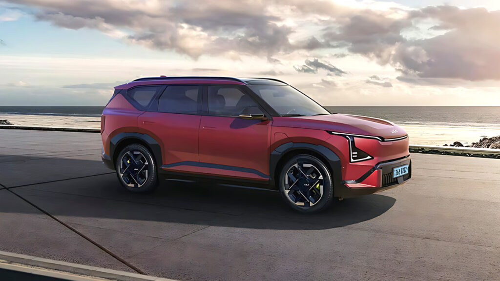 kia-ev5-gt-kaja-march-car-of-the-month (4)