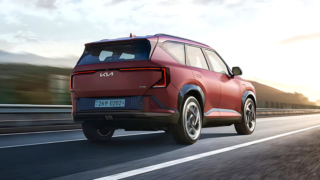 kia-ev5-gt-kaja-march-car-of-the-month (6)