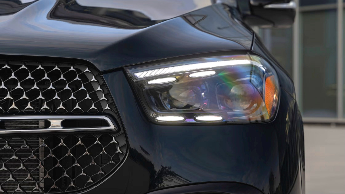 mercedes-benz-gle-march-discount-1940-direct-sales (1)