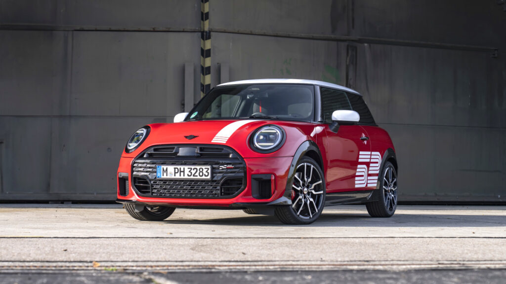 mini-1965-victory-edition-korea-launch-75-units (2)