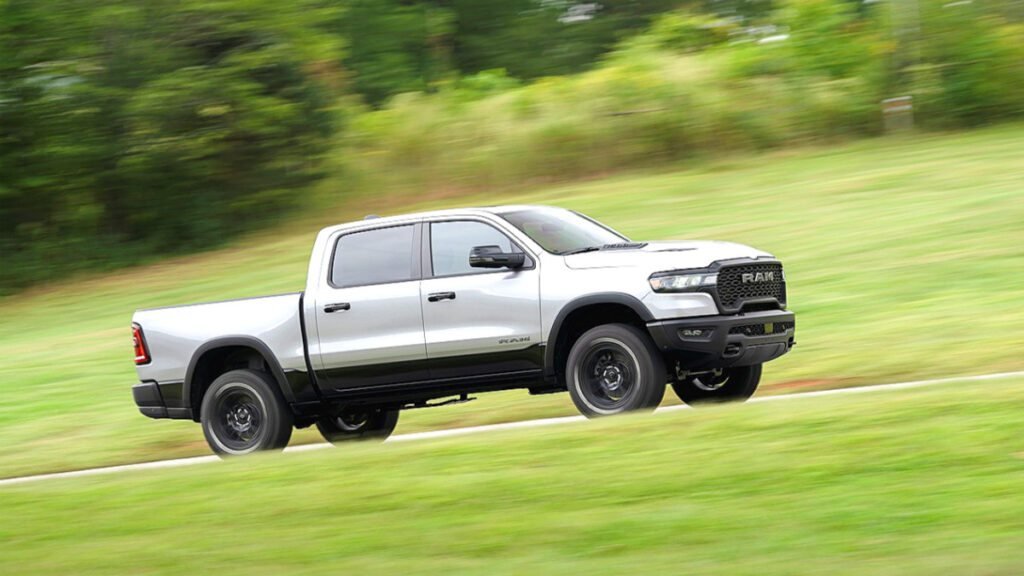ram-1500-korea-pre-order-540hp-pickup-truck (4)