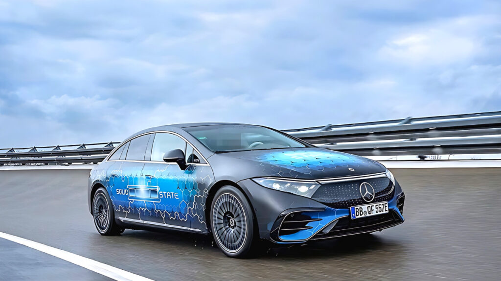 solid-state-battery-1300km-ev-commercialization-war-2027 (3)