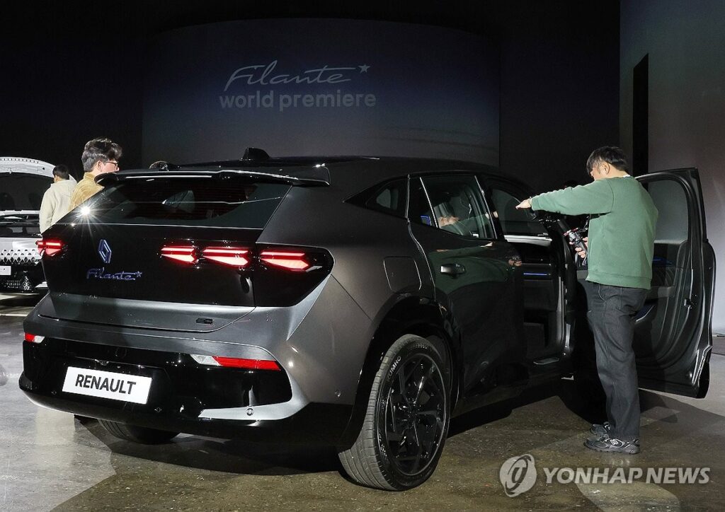 renault-korea-filante-hybrid-cuv-launch-review (2)