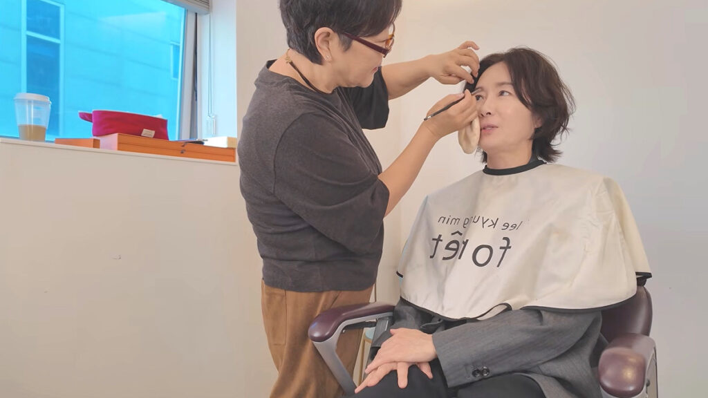 Actor Oh Yeon-soo Commendation as Model Taxpayer (2)