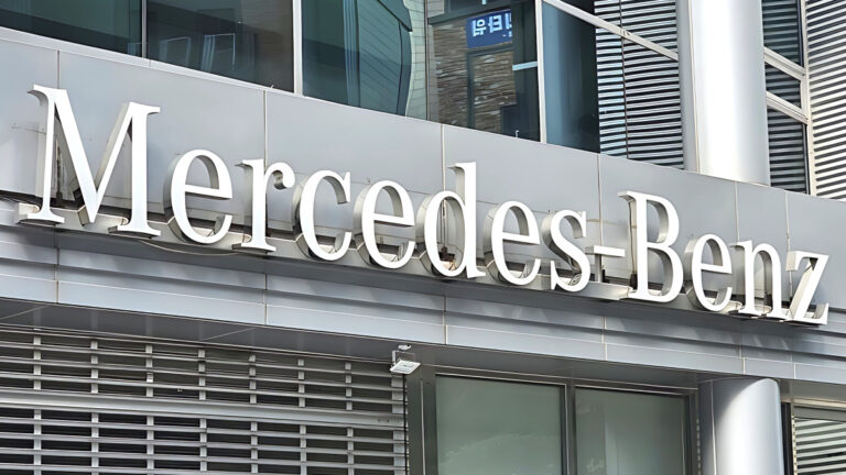 mercedes-benz-retail-of-the-future-korea-launch (1)