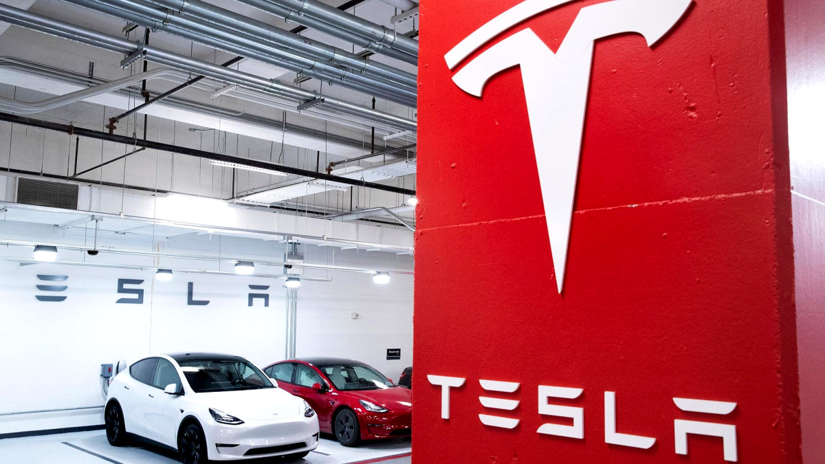 tesla-q1-2026-sales-lowest-inventory-surge-ev-slowdown (1)