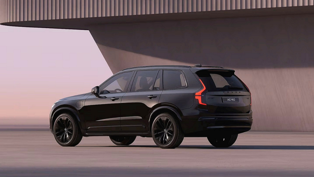 볼보 XC90 블랙 에디션